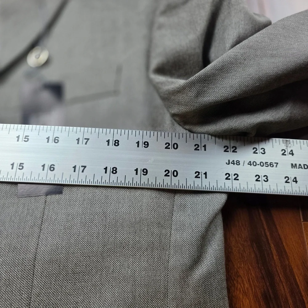 Torriani Mens Grey 100% Wool 2 Piece Suit 3 Button Jacket 42R W34 L30 10471